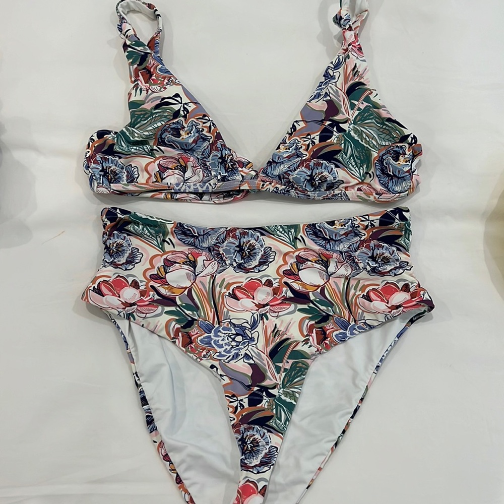 Dippin Daisies Bikini